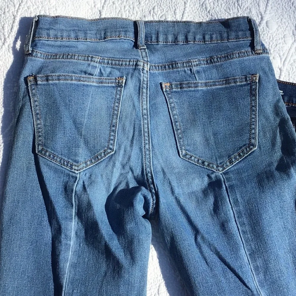Bundle of Two Old Navy The Power Ankle Jeans Size 6 - Picture 9 of 16